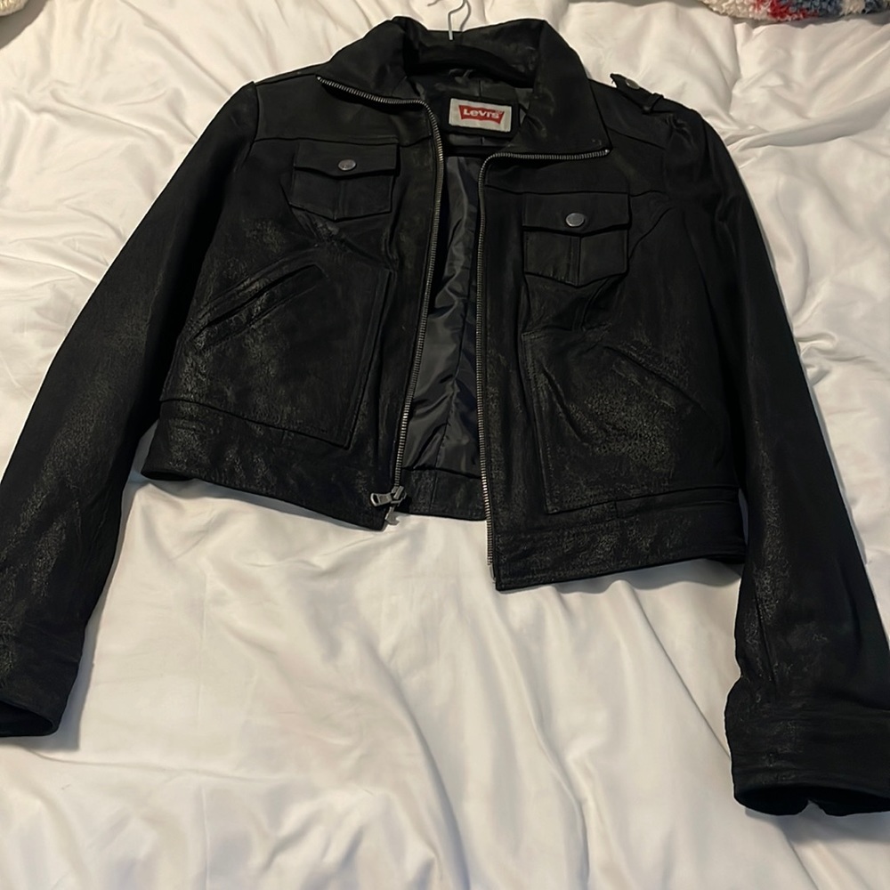 Levi’s womens black leather jacket size small
